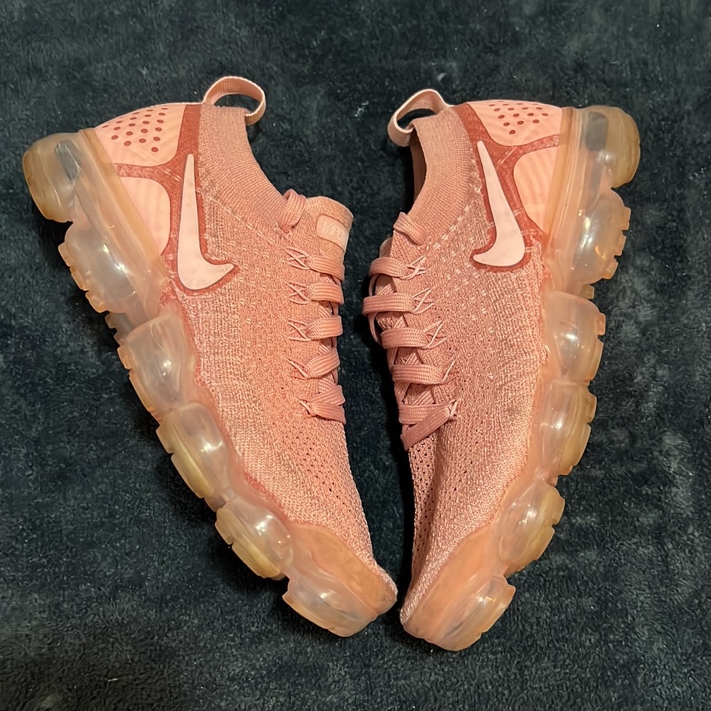 Pink Vapormax